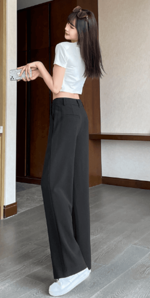 オフィスカジュアル レディース 落ち感のあるシルエット パンツ